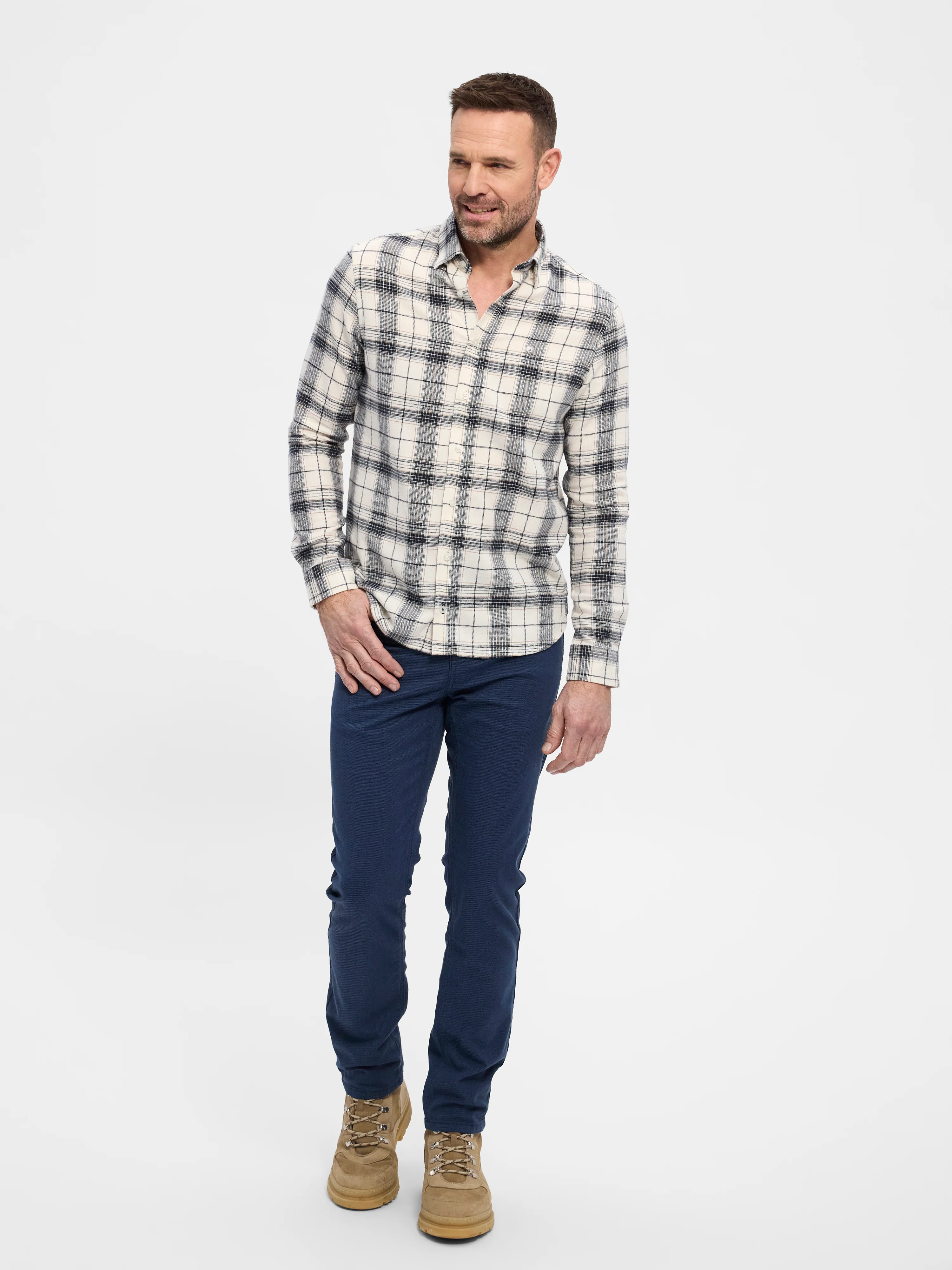 Anton - O White Check - Image 4