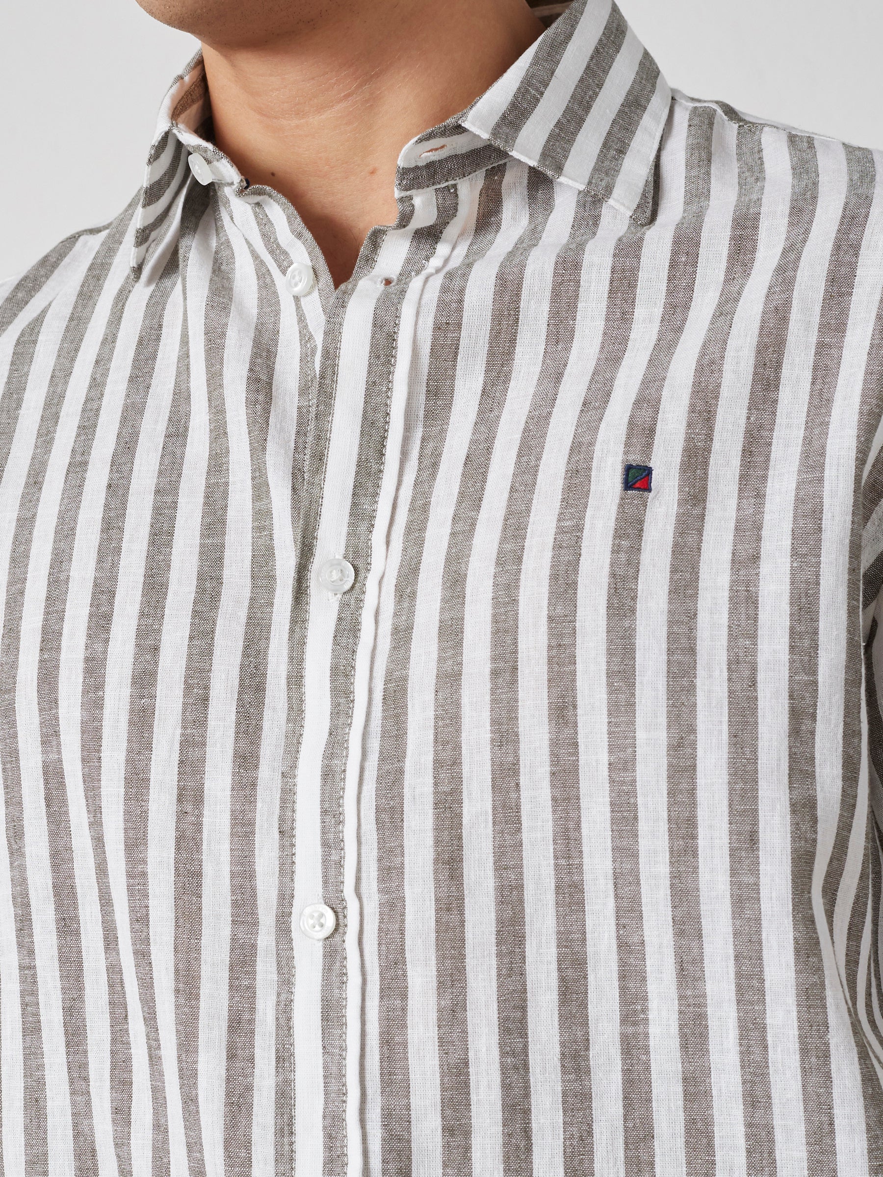 ASGER LINEN SHIRT SS - Olive Stripe - Image 4