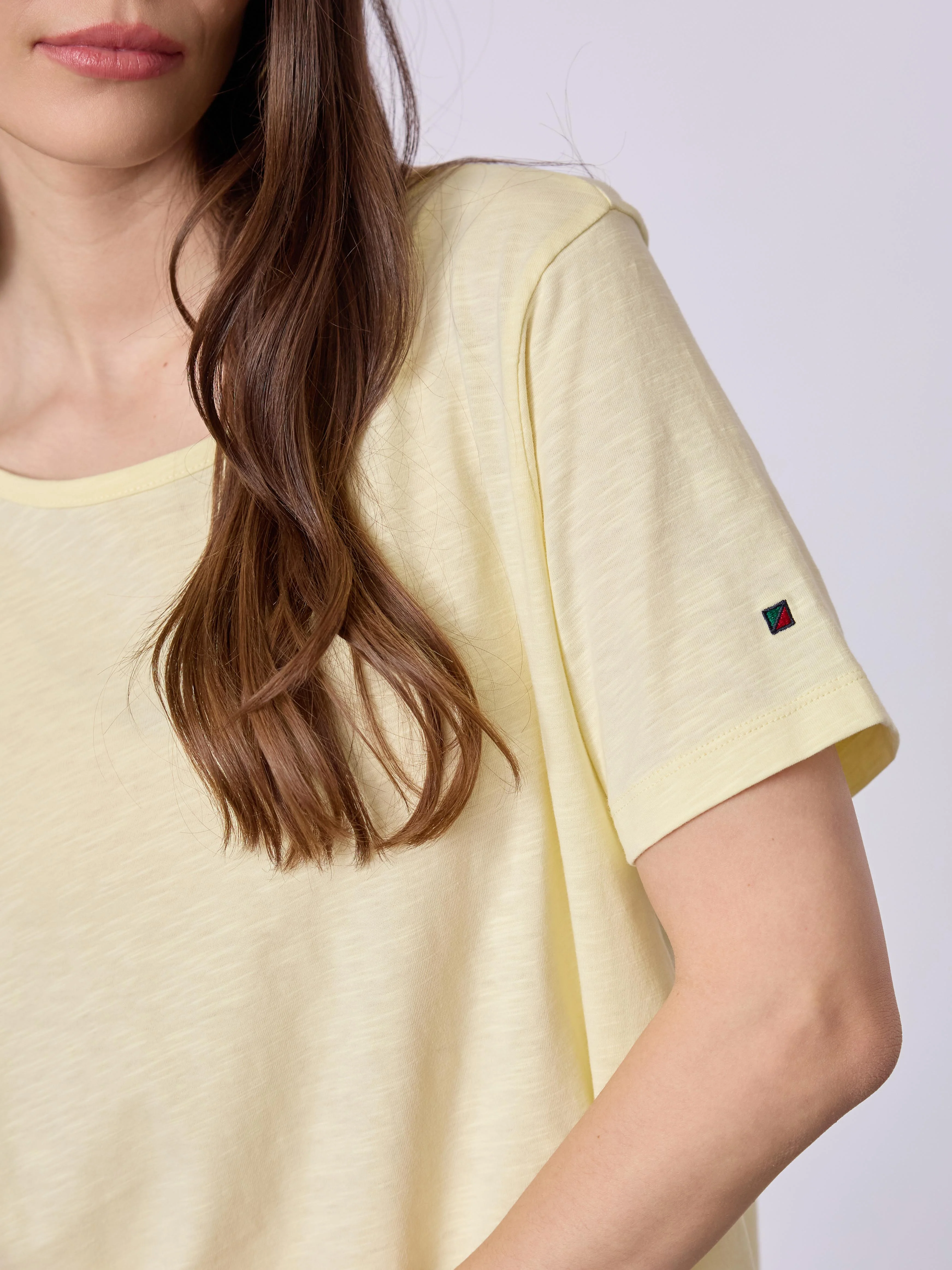 Celina T-shirt - Yellow - Image 4
