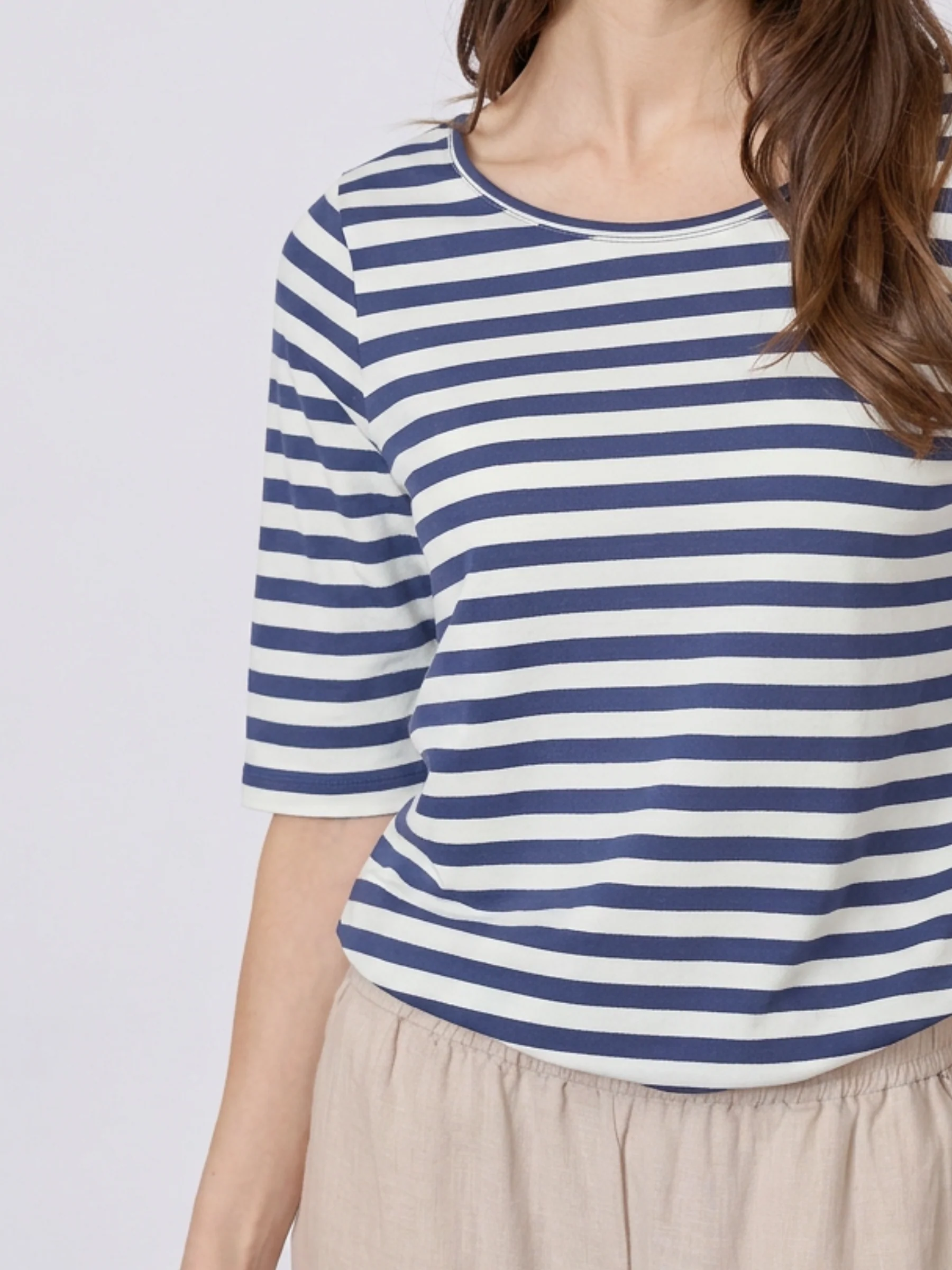 Hedy Short Sleeve T-shirt - Navy Stripe - Image 3