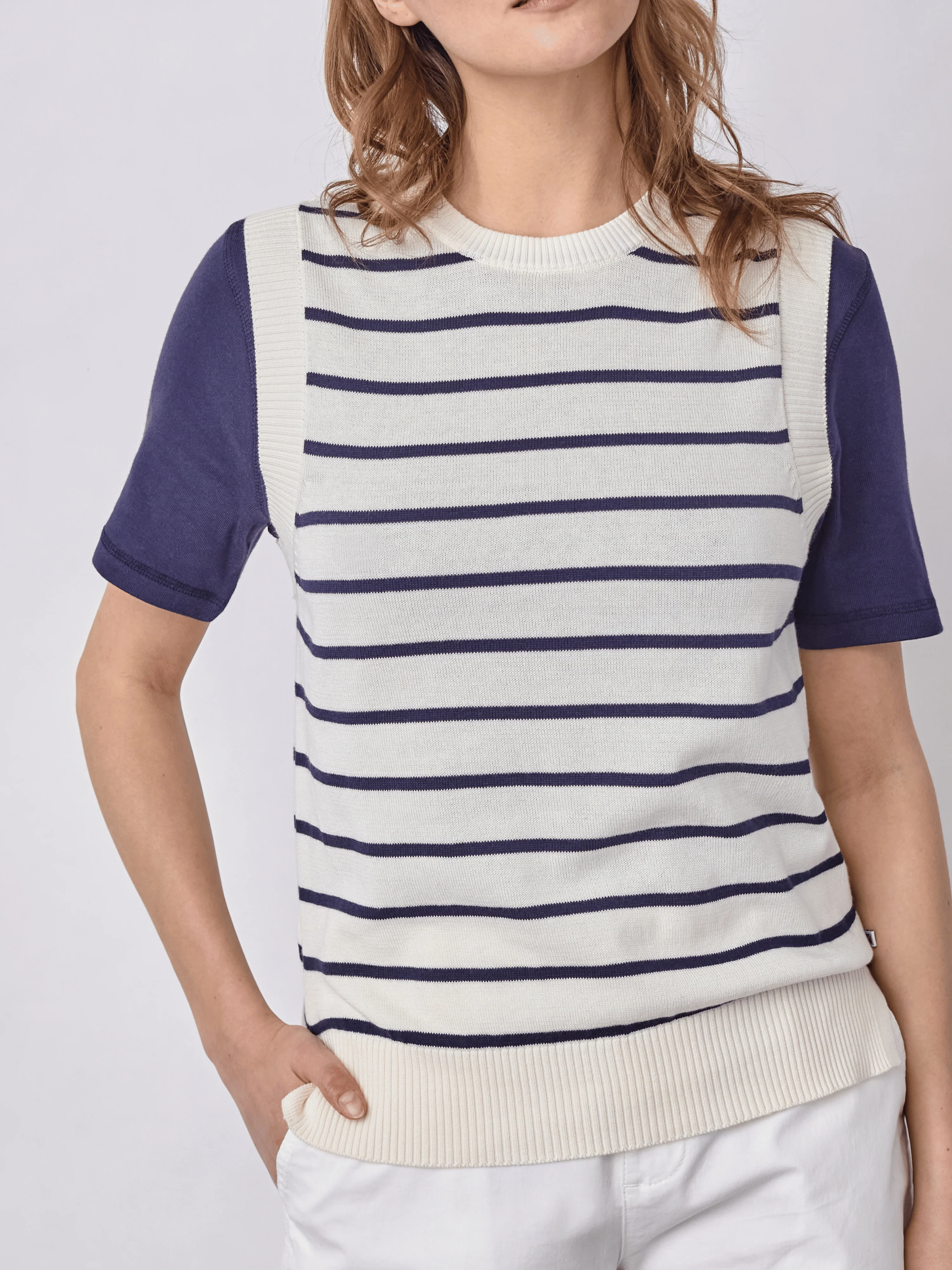 Jasmin - Navy Stripe