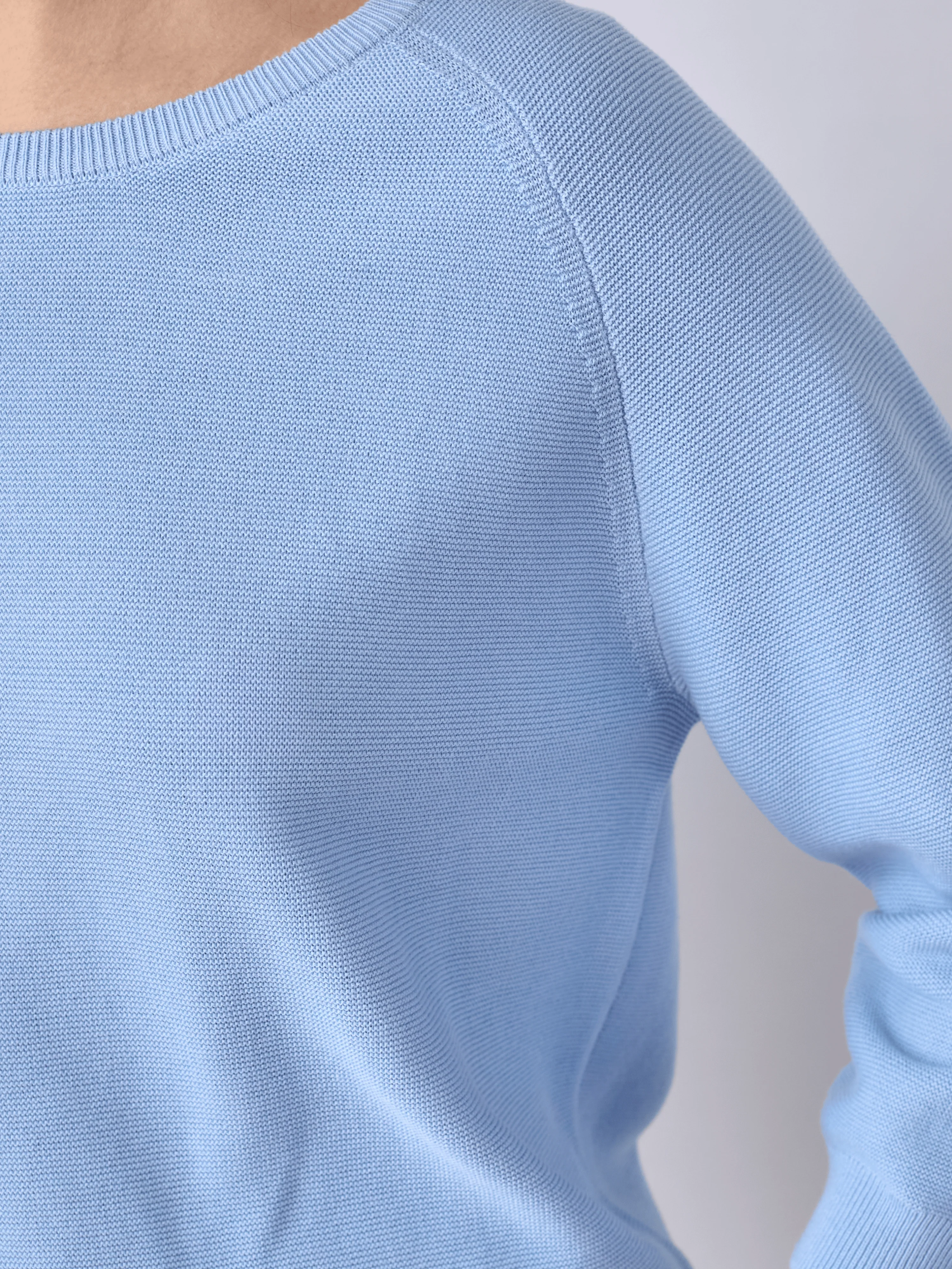 Jill - Light Blue - Image 4