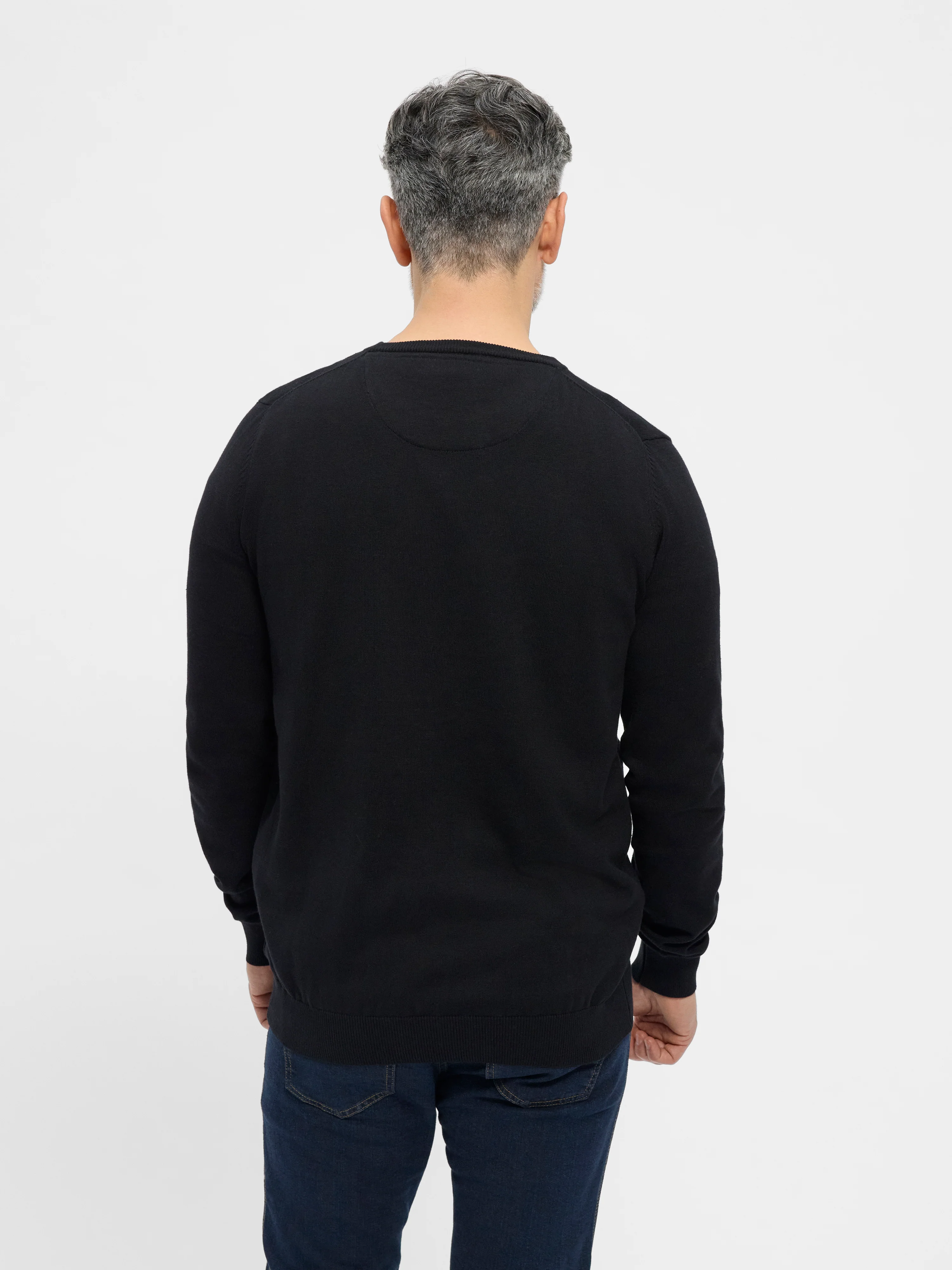 Julian - Black - Image 6