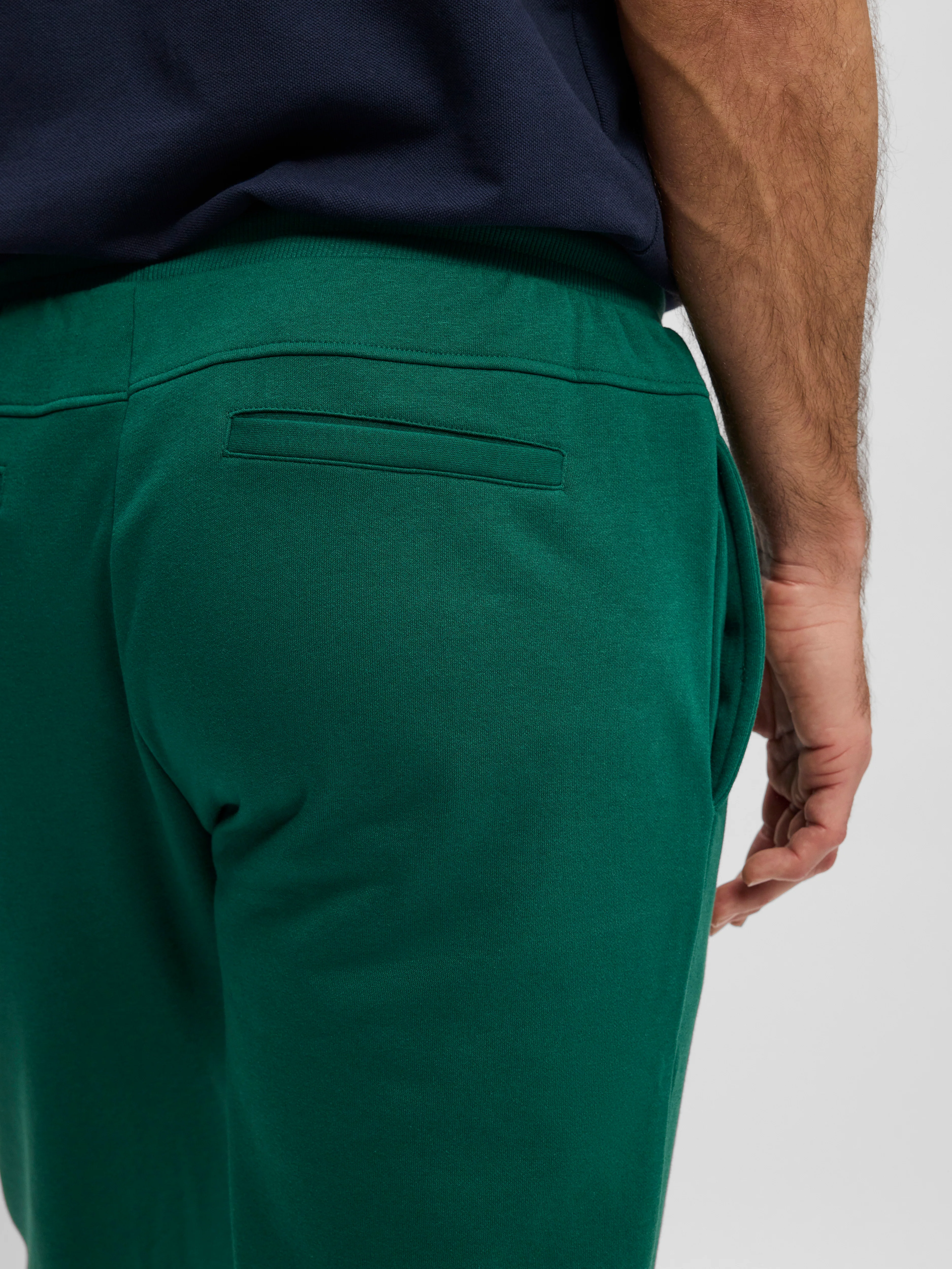 Manfred - Green - Image 7